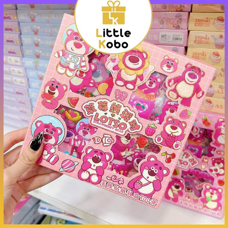 Hộp 100 Tấm Sticker Gấu Lotso Lotto Bear Gấu Dâu Hình Dán Chống Nước Trang Trí Sổ Bìa Sách Dễ Thương Đồ Chơi Trẻ Em