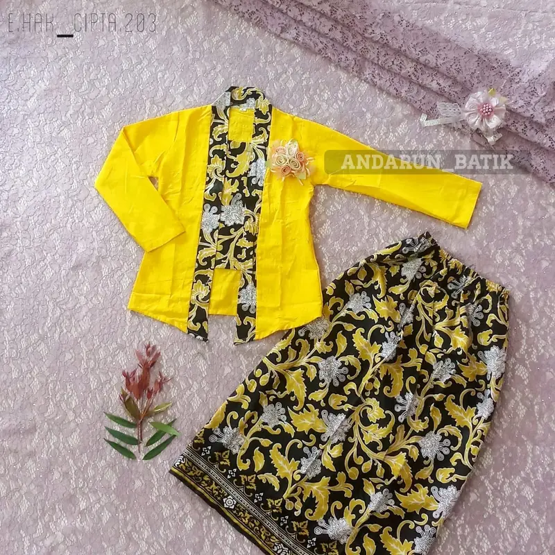 Kebaya anak Perempuan/ Kebaya anak 2-11 th/ Baju adat daerah/ Baju kartini. 1