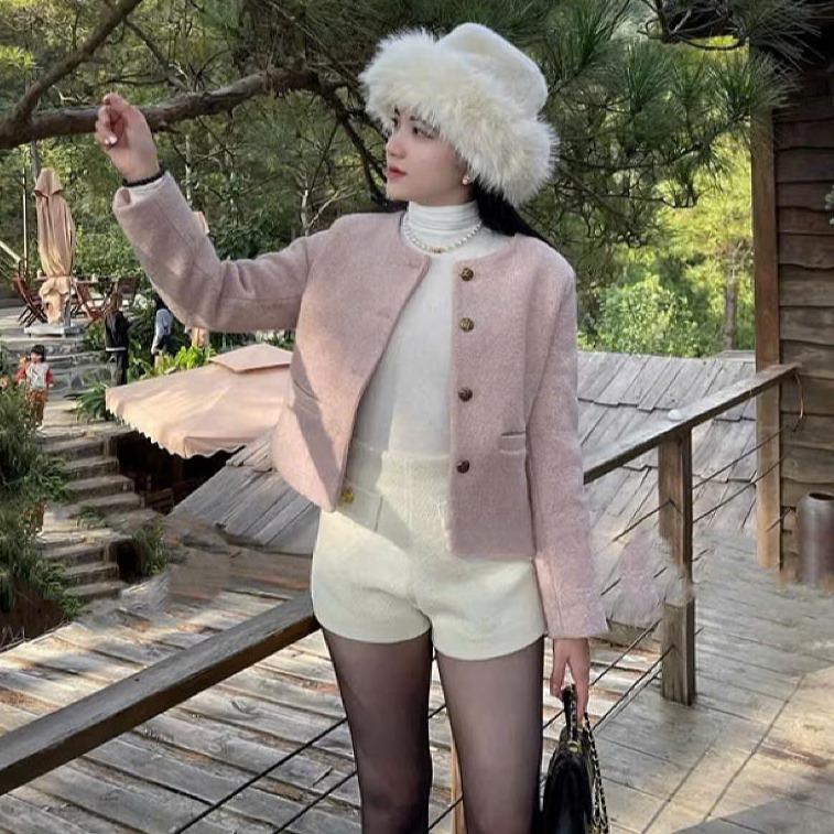  Áo dạ nữ A.695 Áo dạ lửng trơn cổ tròn tay dài chất lông xù dày dặn phối 2 túi viền phong các basic - Shop Chấm Bi Women Top 