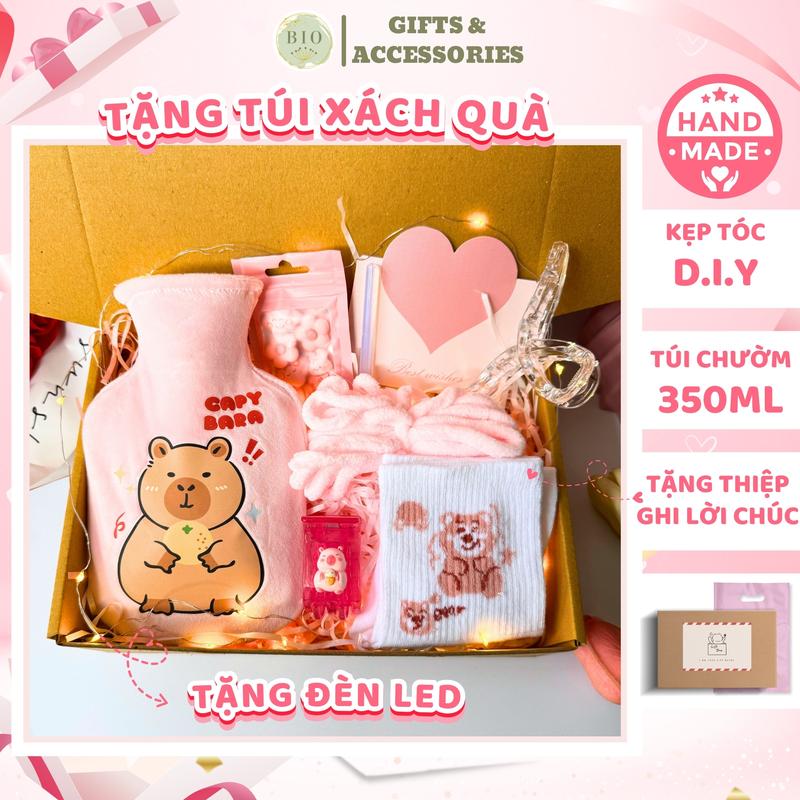Bộ quà tặng bạn gái túi chườm CAPYBARA, LABUBU mix kèm set nguyên vật liệu kẹp tóc handmade tự làm bằng len nhung tặng kèm đèn led, charm sticker và keo nến