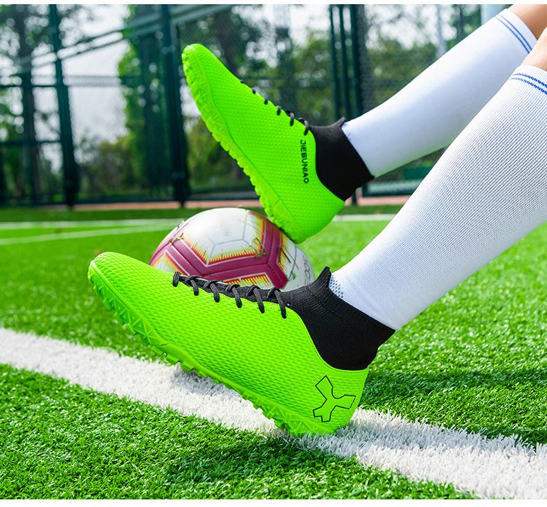 Product Introduction of In Stock Professional Soccer Shoes Teenagers Race Shoes Green Field Combat Boots Men's and Women's Football Boots 47 Soccer Shoes Boys and Girls Teenagers Students TF Broken Nail AG Long Nail Artificial Flat Leather Foot Training Transport 14