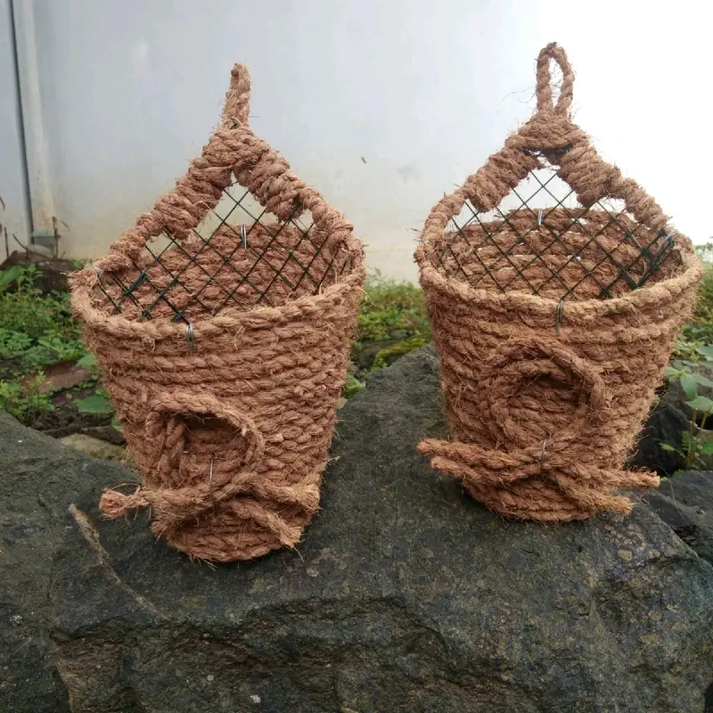 Paket 10 pcs pot tempel dinding sabut kelapa estetik tanaman 3