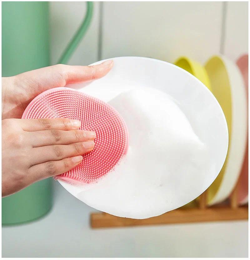 Product Introduction of 3Pcs Kitchen Cleaning Brush Silicone Dishwashing Brush Fruit Vegetable Cleaning Brushes Pot Pan Sponge Scouring Pads Table Mat 6