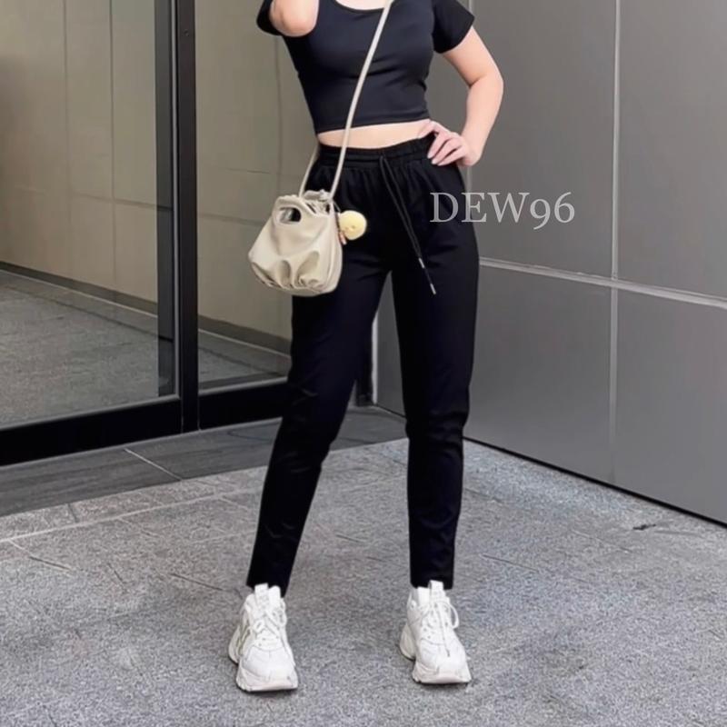 Quần jogger thể thao nữ cạp chun dây rút chất vải umi hàn co giãn 4 chiều
