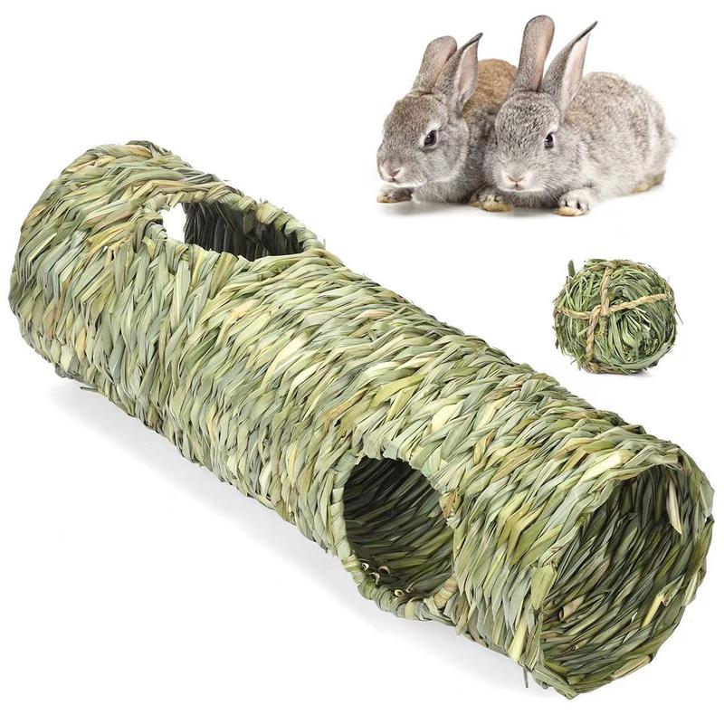 Large straw house for rabbits. Light and comfortable small animal house ...
