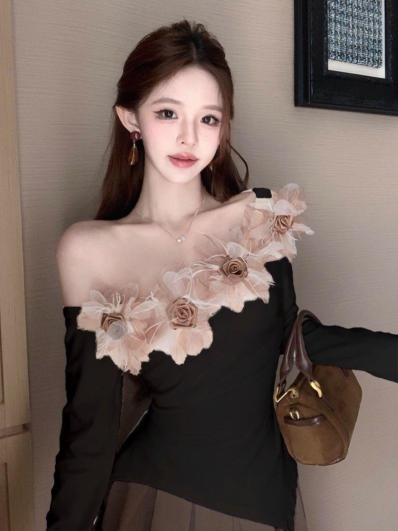 Product Introduction of Áo Thun Dài Tay, Phong Cách Hàn Quốc, Thiết Kế Hoa Nhẹ Nhàng Dành Cho Nữ, Hàng Mới Về Đầu Mùa Thu, Tay Áo Dài, Buộc Dây Bất Đối Xứng Vai Nghiêng, Áo Sơ Mi Lớp Nền, Áo Đẹp 10