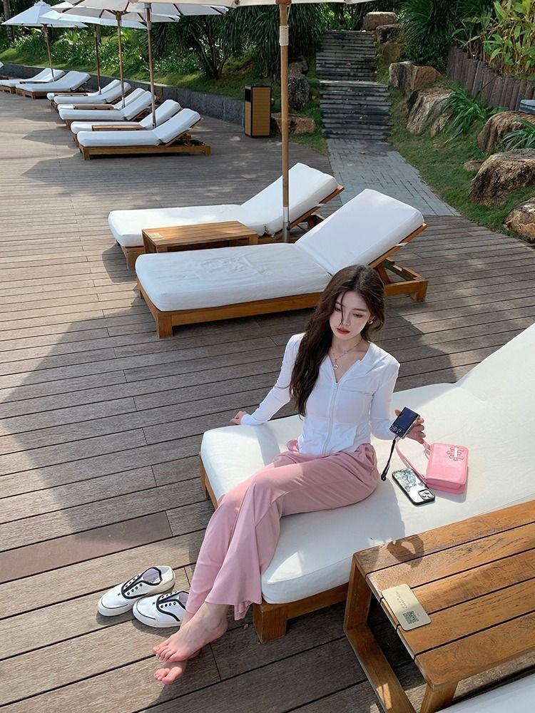 Product Introduction of 2025 New Ice Silk Sunscreen Clothes for Women, slim fit, waist cinching, small stature, slimming, UV resistant, breathable, thin jacket, fashionable and versatile 8