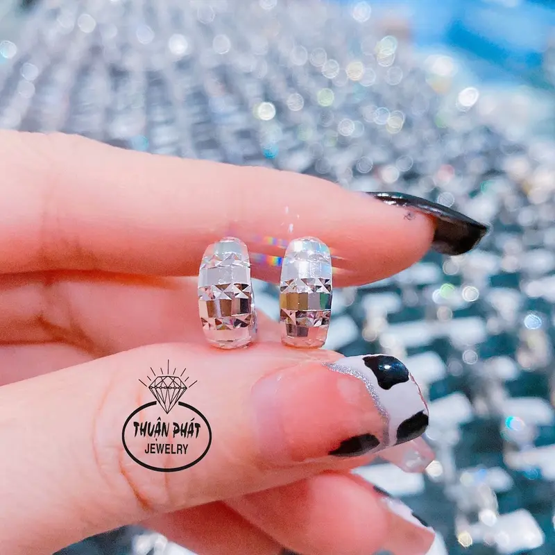 Phụ Kiện Bông Tai Nữ Mo B110 Cắt máy 9D Sáng Chiếu Đeo Ôm Tai Siêu Đẹp Trang Sức Bạc Ý Xi kim - Bạc Thuận Phát 1