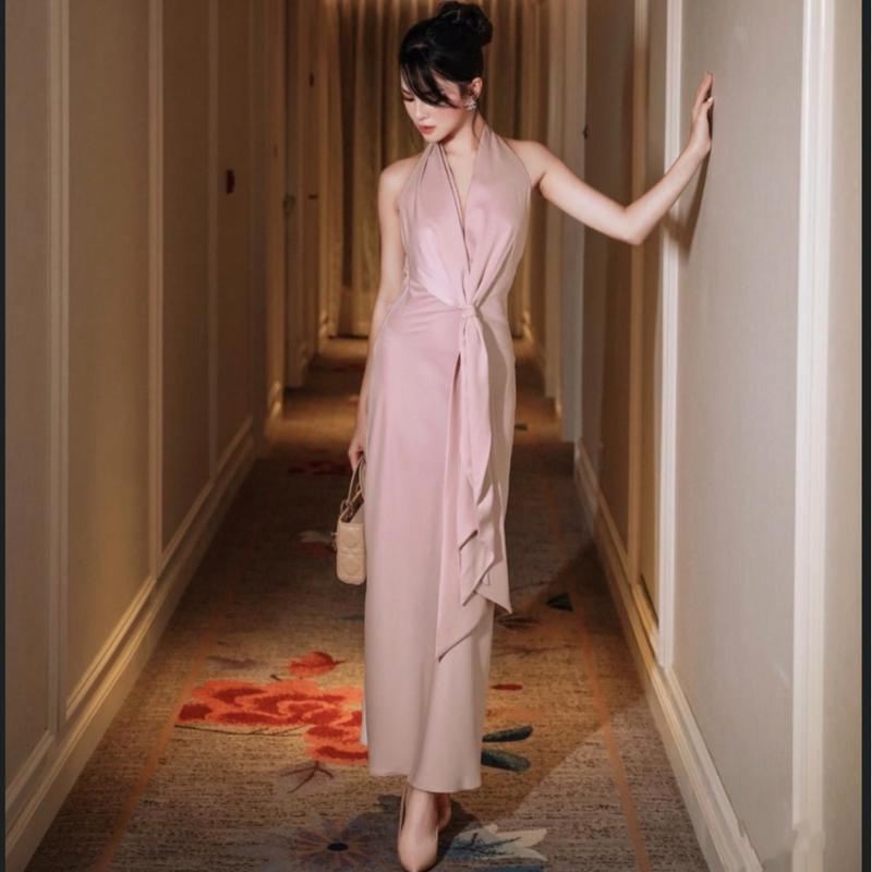 Đầm Váy Lụa Cổ Yếm Dáng Dài Có Mút Hera Xoắn Eo Dress Nữ Women