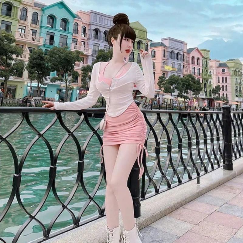Set đầm yếm hở lưng ôm body rút dây 2 bên áo ngoài tay dài cổ vuông nút vạt bầu PC0075 top women
