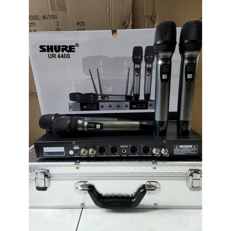 [FREE KOPER BISA COD] MIC WIRELESS SHURE UR 4400 UR4400 4 MIC PEGANG HANDHELD LAYAR PUTIH FREE KOPER 1