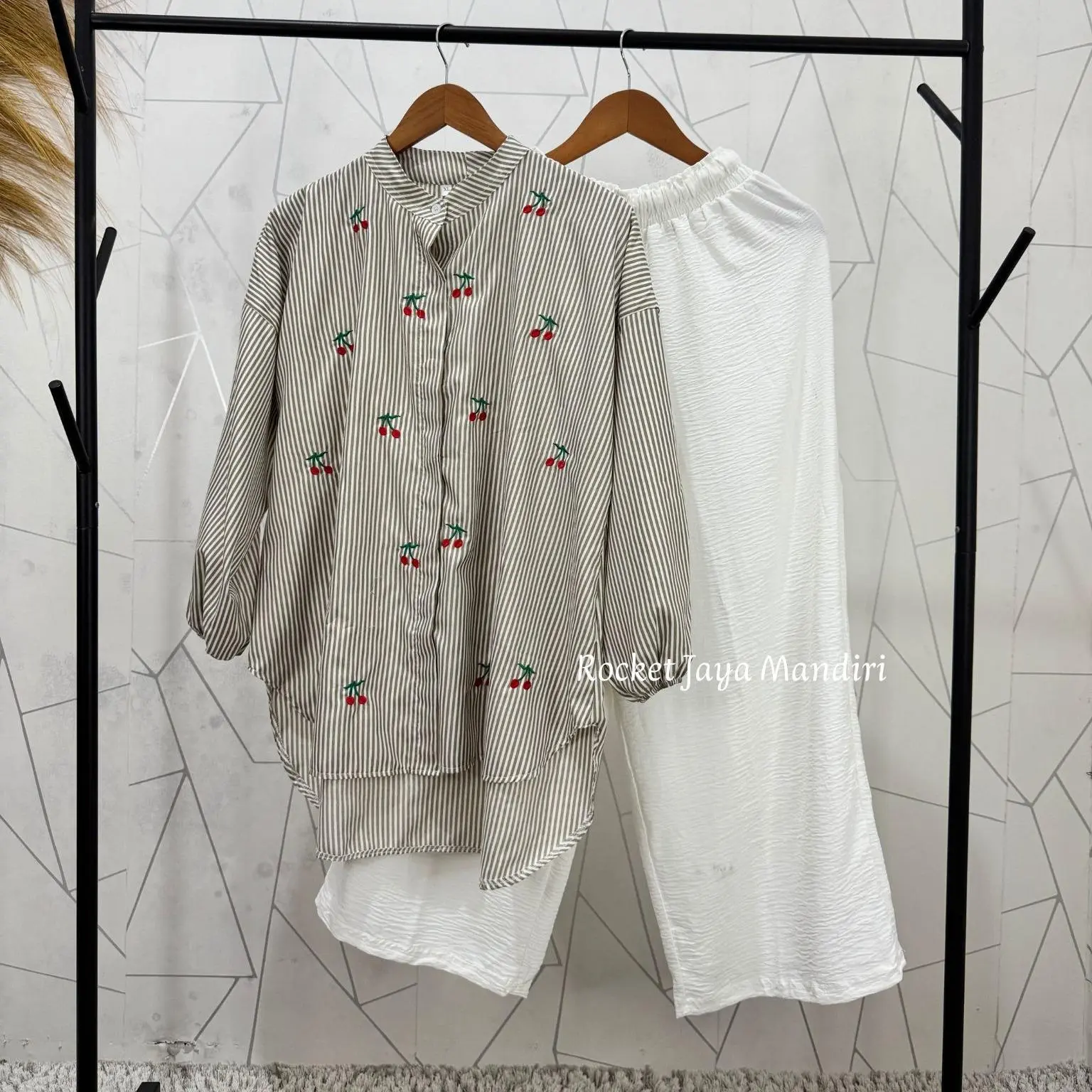 Set Keirra Cream+Klt Putih