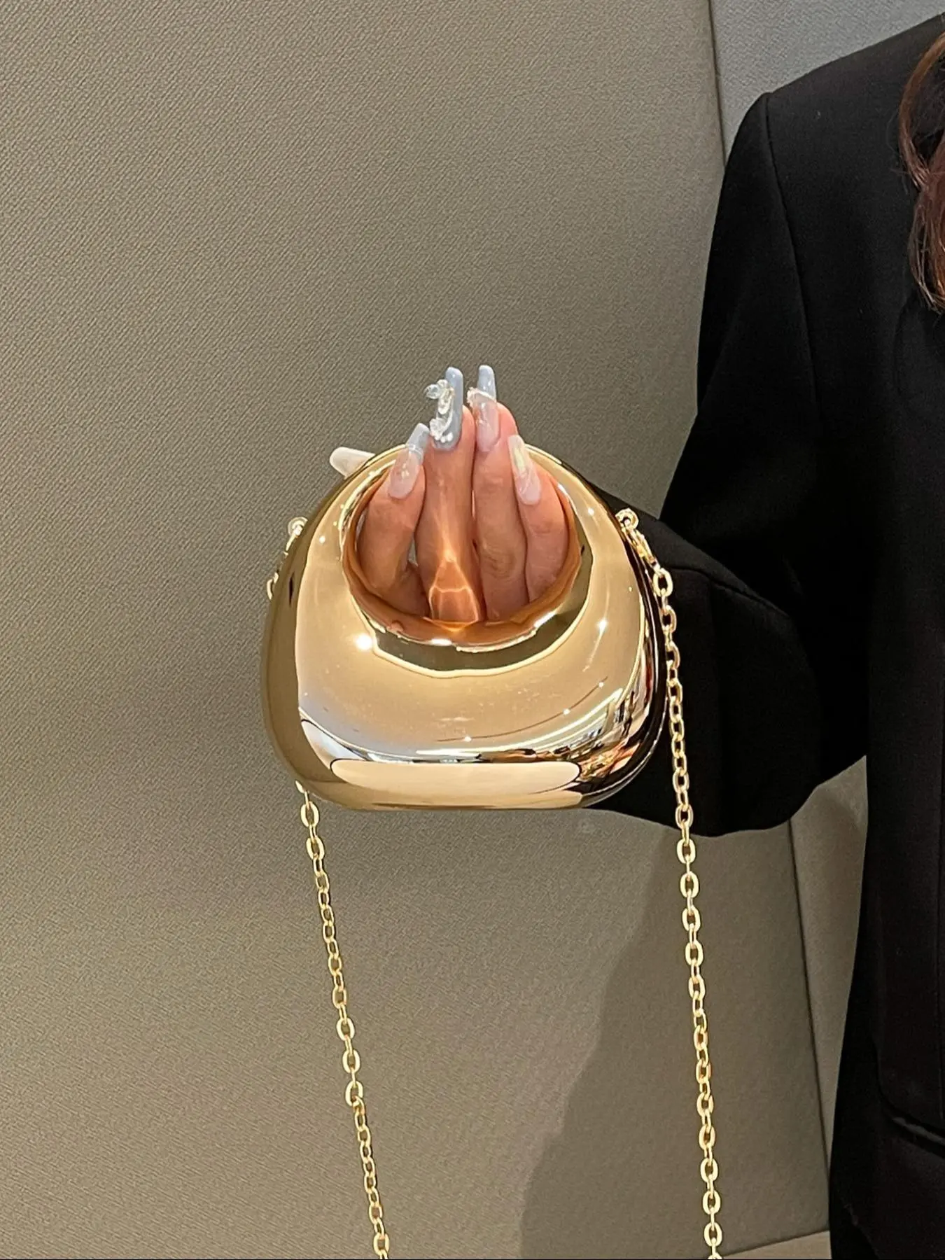 Women's Elegant Mini Evening Bag, Fashionable Versatile Chain Purse Shoulder Crossbody Bag, Suitable for Lipsticks, Earphones, Etc.