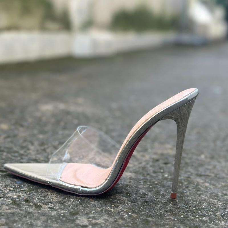 Sandal cao gót mũi nhọn quai trong 11cm màu bạc 2