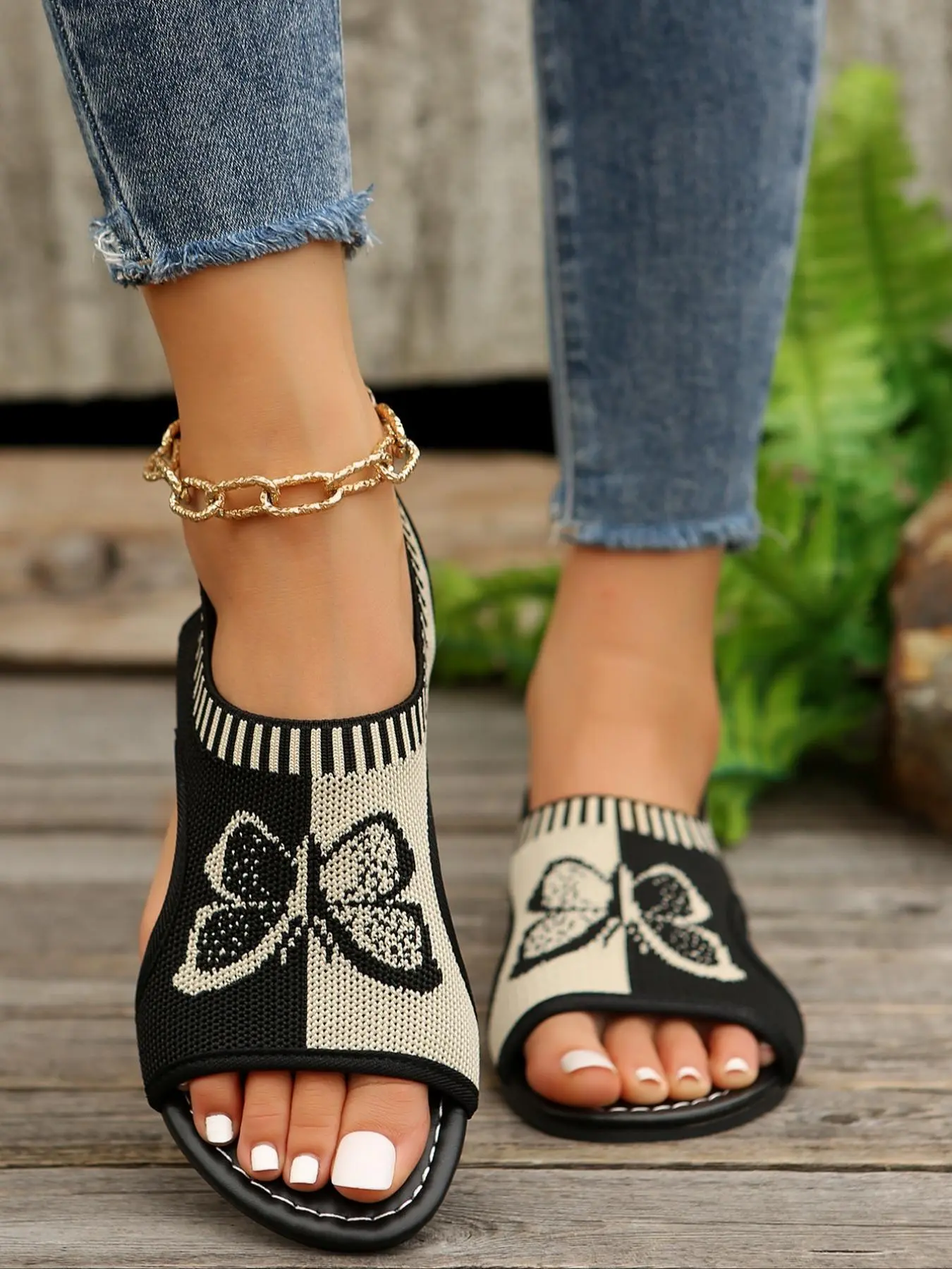 Women's Colorblock Butterfly Print Slip on Sandals, Casual Comfortable Round Toe Flat Sandals for Summer, Lightweight Wear-resistant Beach Sandals