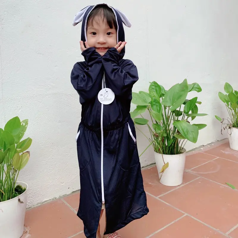 [9-32kg] Áo chống nắng toàn thân, tặng kèm khaaur trang,có tai thỏ siêu yêu cho bé, chất liệu Aircool thông hơi, thoáng mát, mềm mịn, co dãn 4 chiều . Sport Trang Phục Kids 2