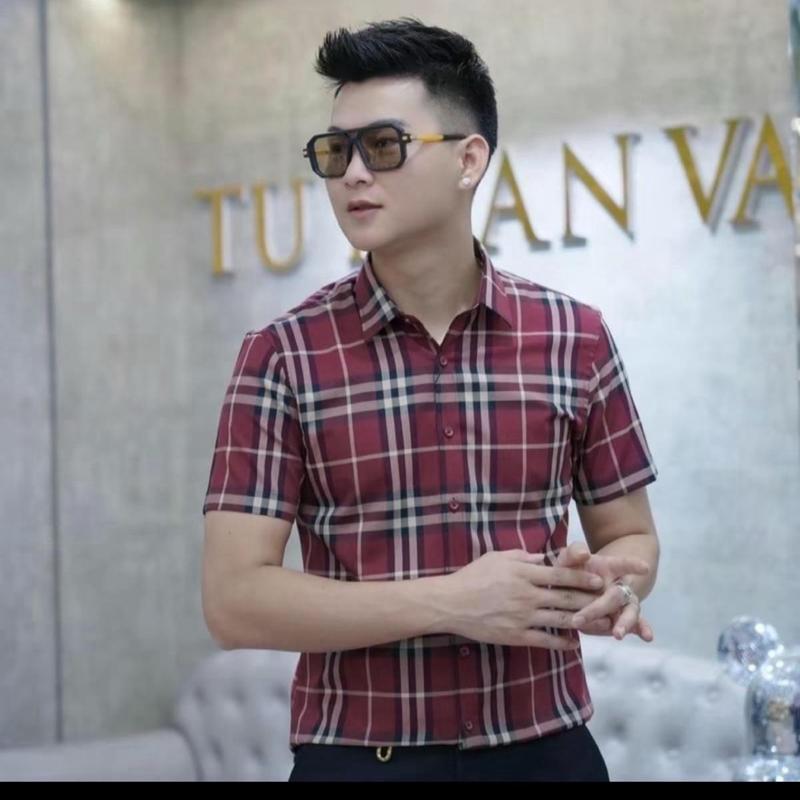 Áo Sơ Mi CaRô tay Ngăn,Vãi lụa ,mềm mịn.co giản nhẹ fom body Nam Menswear Shirt Có Cổ 0