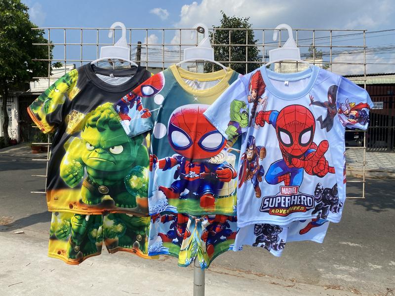 (3 BỘ 3DSNO2CHIBI) SÉT 3 BỘ 3 MẪU quần áo siêu nhân tay ngắn cho bé trai vải thun 3d thái, co giãn, thoáng mát size 12kg đến 27kg