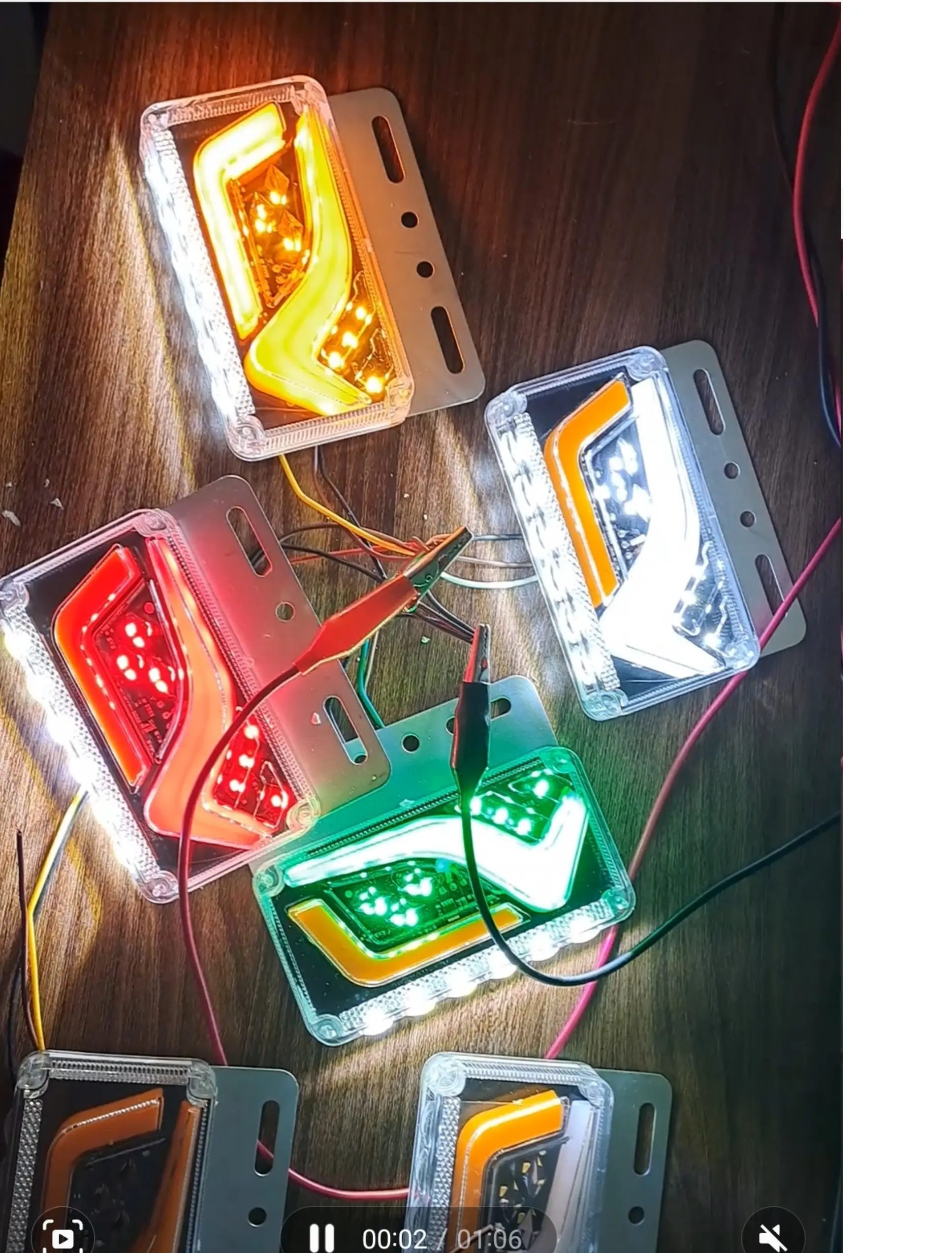 Led đèn sườn hông xe tải Universe chống nước 12v 24v densuon  xetai