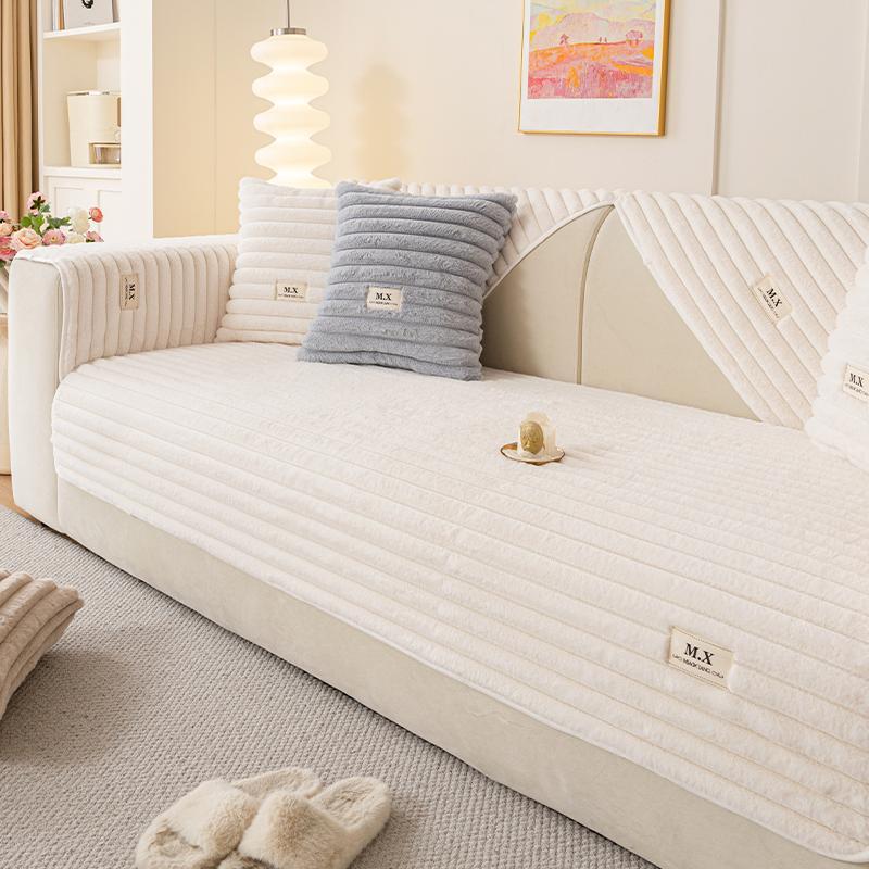 Product Introduction of Solid Color Thick Plush Sofa Cushion, Simple and Modern Style Sofa Cover, Anti-slip Sofa Cover for Living Room & Bedroom Decoration, Couch Covers 4