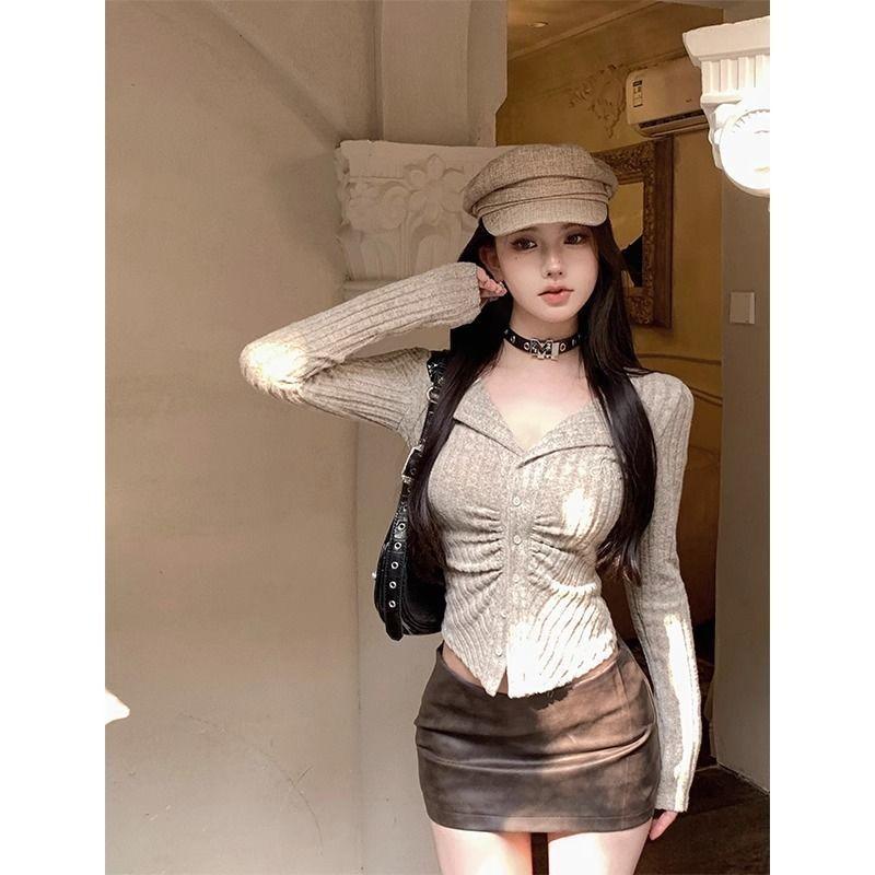 Product Introduction of Áo Cardigan Thiết Kế Độc Đáo Cao Cấp, Ngọt Ngào Và Ngầu, Áo Len Dài Tay, Dành Cho Nữ, Thích Hợp Cho Mùa Thu, Áo Sơ Mi Thêu, Bán Chạy, Phong Cách Cô Gái Nóng Bỏng 16