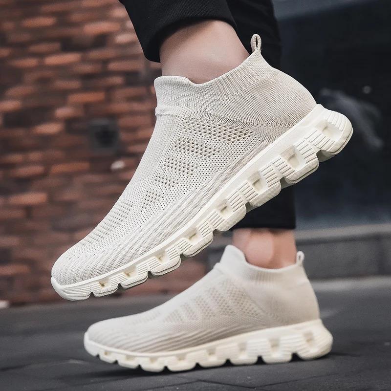 Customize Men Summer Casual Sports Sneakers Breathable Mesh Blank Super Lightweight Running Walking Shoes for Women Runner Trainers_voghion.com