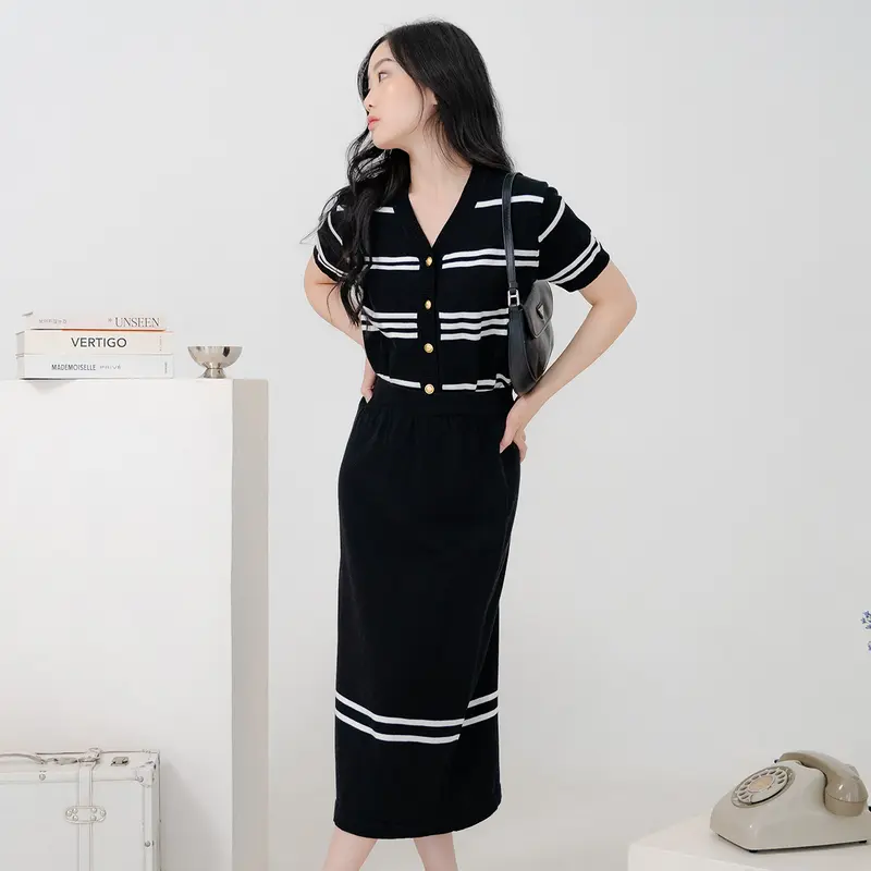 Foxquinn - Haerin Knit Top - Knit Top - Blouse Wanita 5