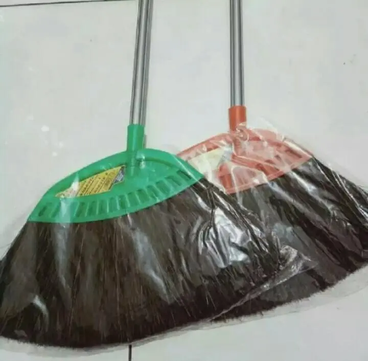 PAKET SAPU IJUK DAN PEL LANTAI GAGANG KAYU LAKOP Plastik 3