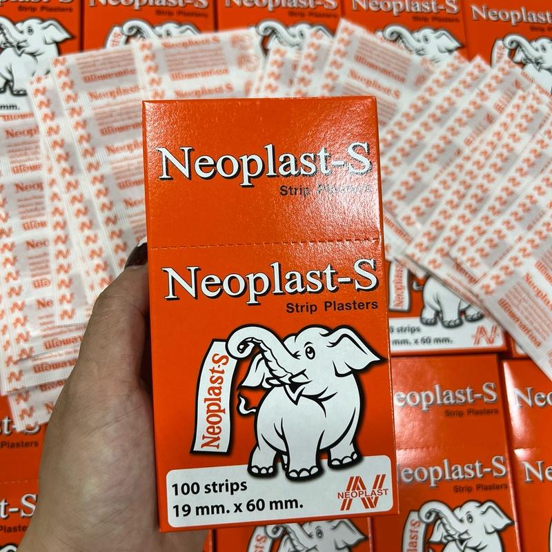 ￼(COMBO 6HỘP) BĂNG KEO CÁ NHÂN CON VOI HÀNG CHÍNH HÃNG NỘI ĐIẠ THÁI LAN 1HỘP 100 MIẾNG NHỎ