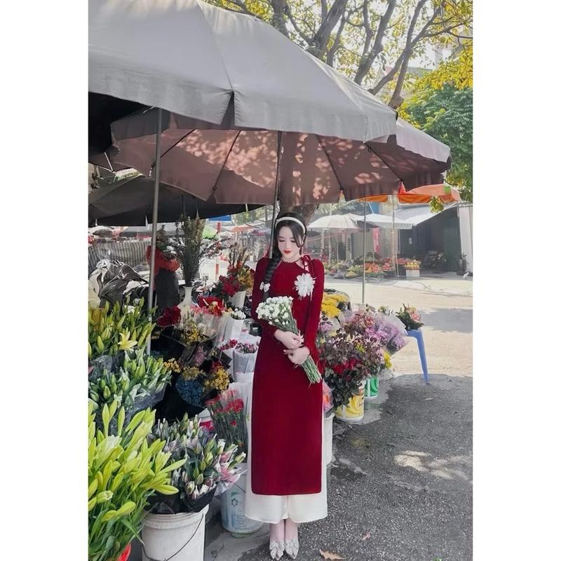 Product Introduction of set ao dài nữ chat vai nhung quần lụa tuyet nhung di du xuan Women( ko co hoa cai) Dress 11