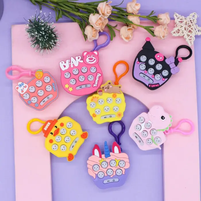 Mainan Gantungan Kunci Anak Game Pop it elektrik mini pop push Games Fidget Bubble Console Children's Puzzle Pocket Whack-a-Mole Mini Decompression Game Console School Bag Pendant Toy 0