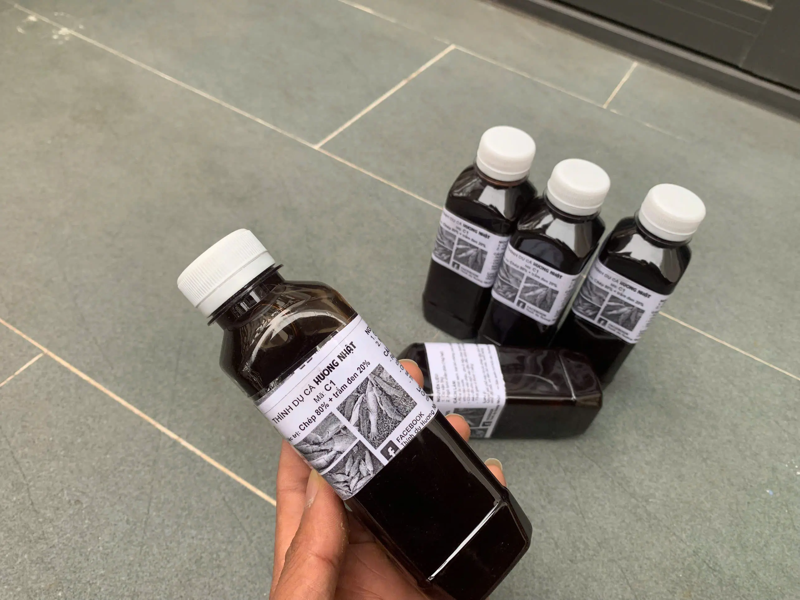 Thính dụ đặc trị cá chép (80%) - cá trắm đen (20%)