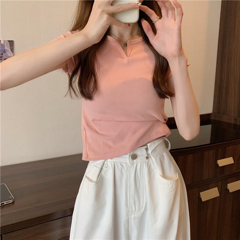Product Introduction of Summer slim fit crop top spicy girl outfit T-shirt short sleeved plain color, comfortable and breathable, paired with jeans 11