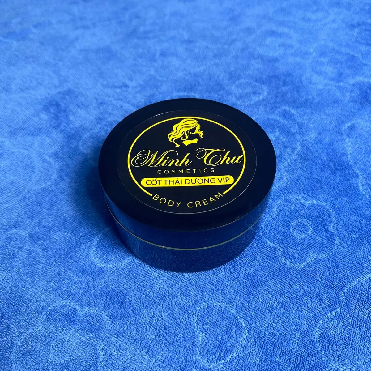 BODY CỐT THÁI DƯỠNG VIP (220gr kem không tính hủ)