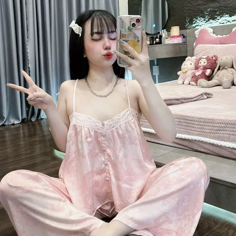Set đồ ngủ quần dài áo 2 dây viền bèo tiểu thư chất lụa latin nhẹ nhàng