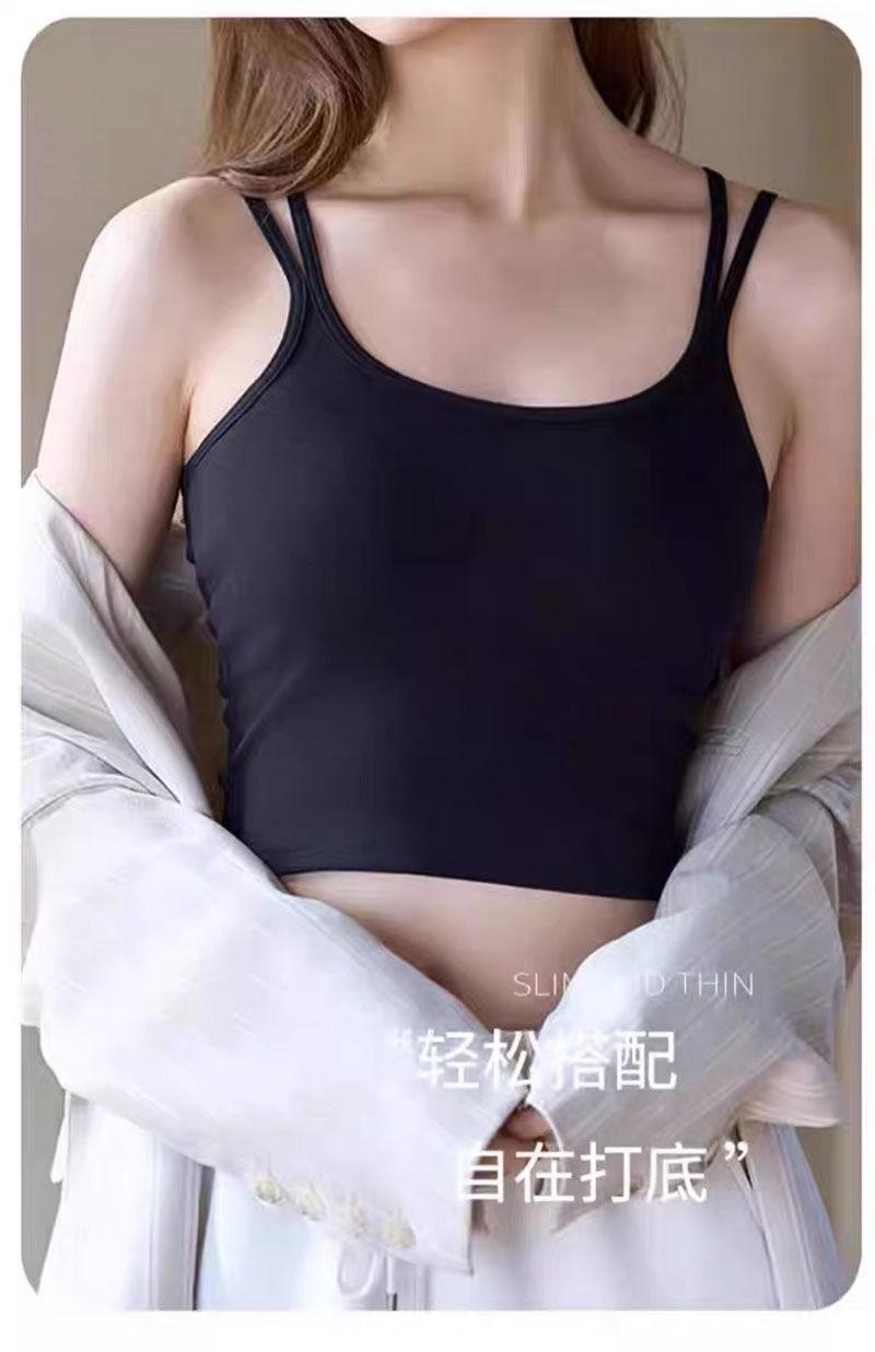Product Introduction of Summer Korean Style Cross Camisole Women with Chest Pad One-Piece Outer Wear Short Beauty Back Wrapped Chest Bottoming Top Women 7