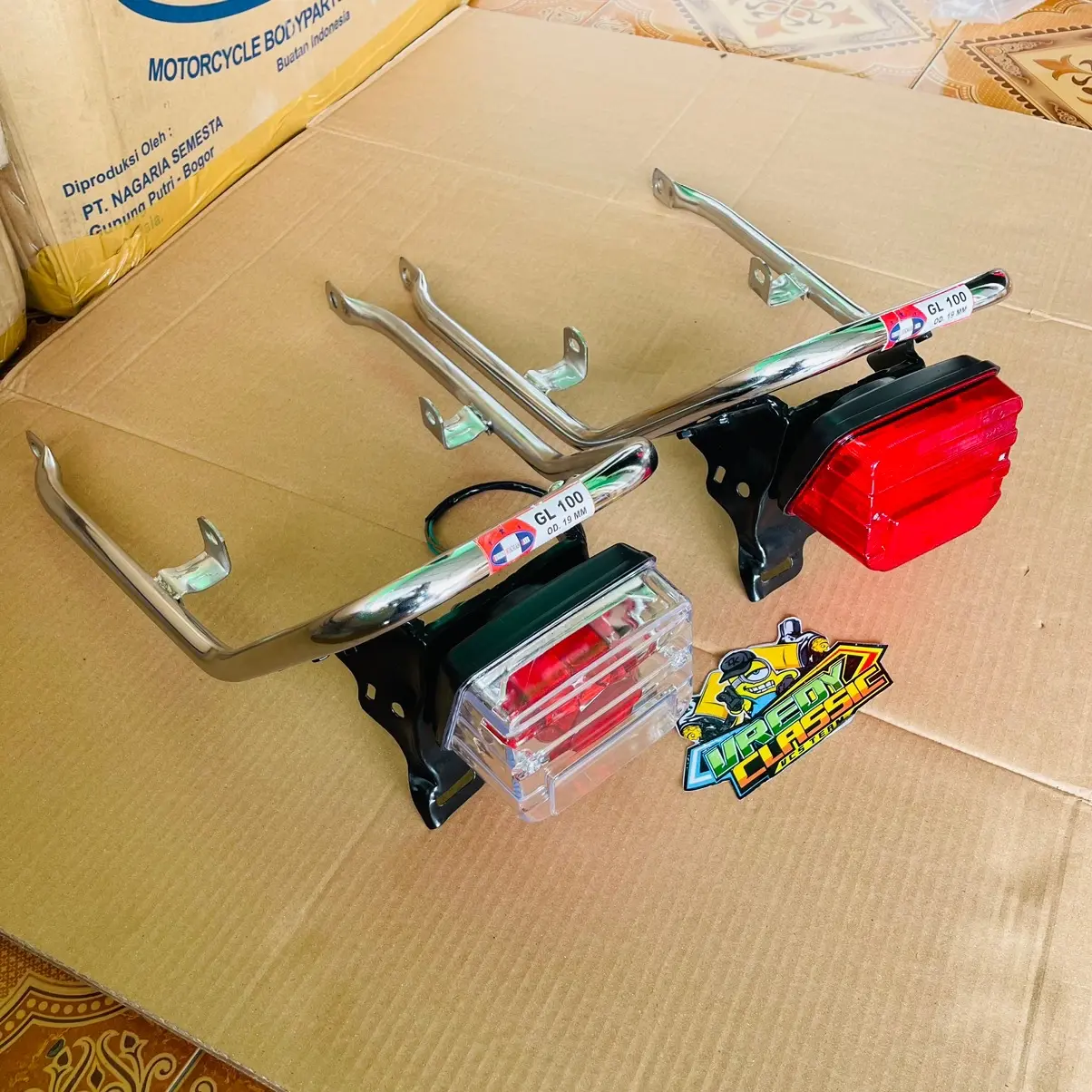Begel GL100 behel GL100 merk SHJ Set Stoplamp Dudukan Stoplamp