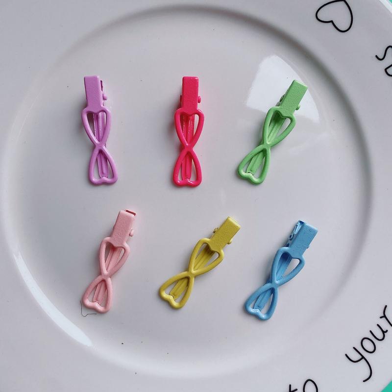 Product Introduction of Kẹp Tóc Hình Thỏ Trái Tim Đôi Ngôi Sao Tráng Men, Màu Pastel 4Cm, Phụ Kiện Tóc Dễ Thương, Kẹp Bên, Phụ Kiện Tóc Mái, Kiểu 8 Nơ 0
