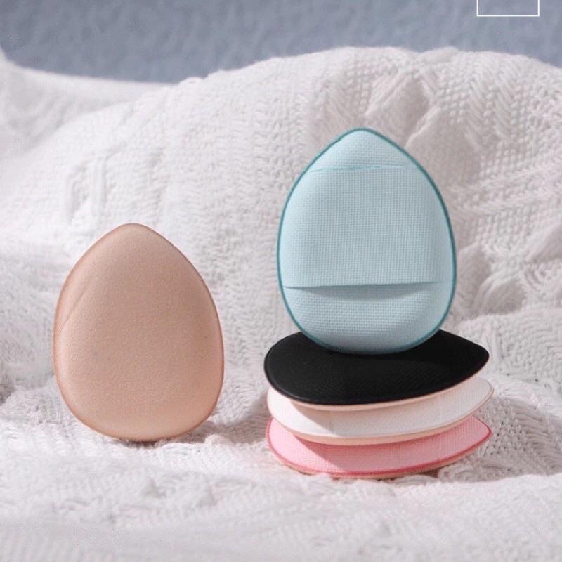 Bông phấn mini xỏ ngón tay đánh phấn má mắt môi {{store}}