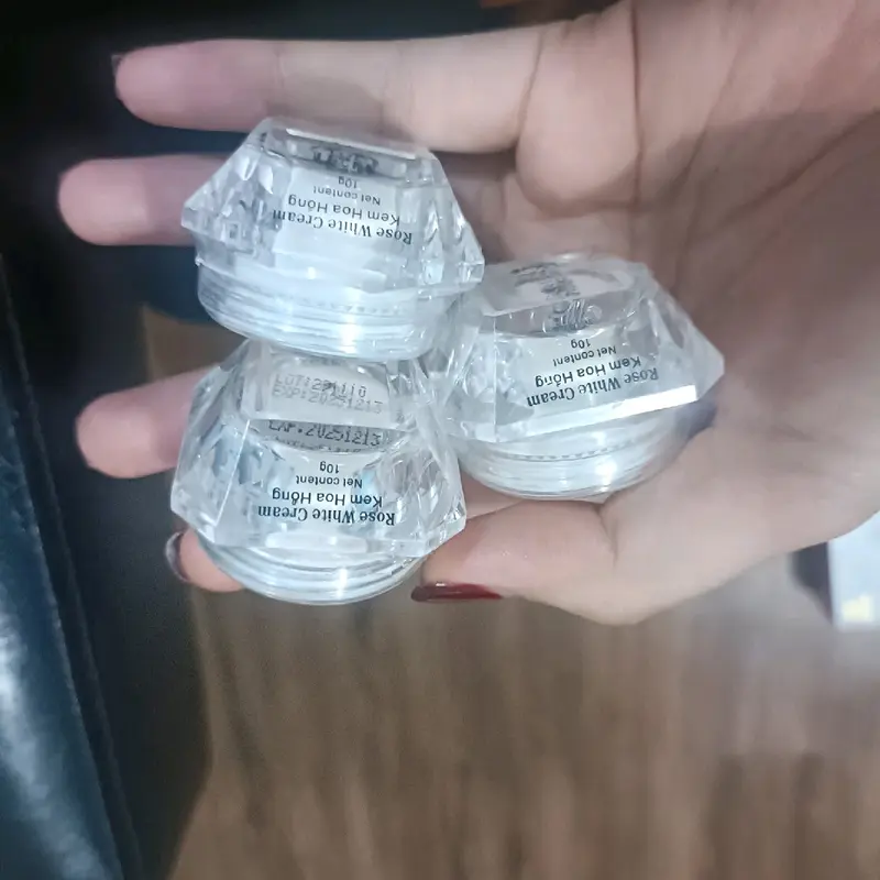kem hoa hồng 10g mẫu cũ mộc mĩ nhân nusee 0