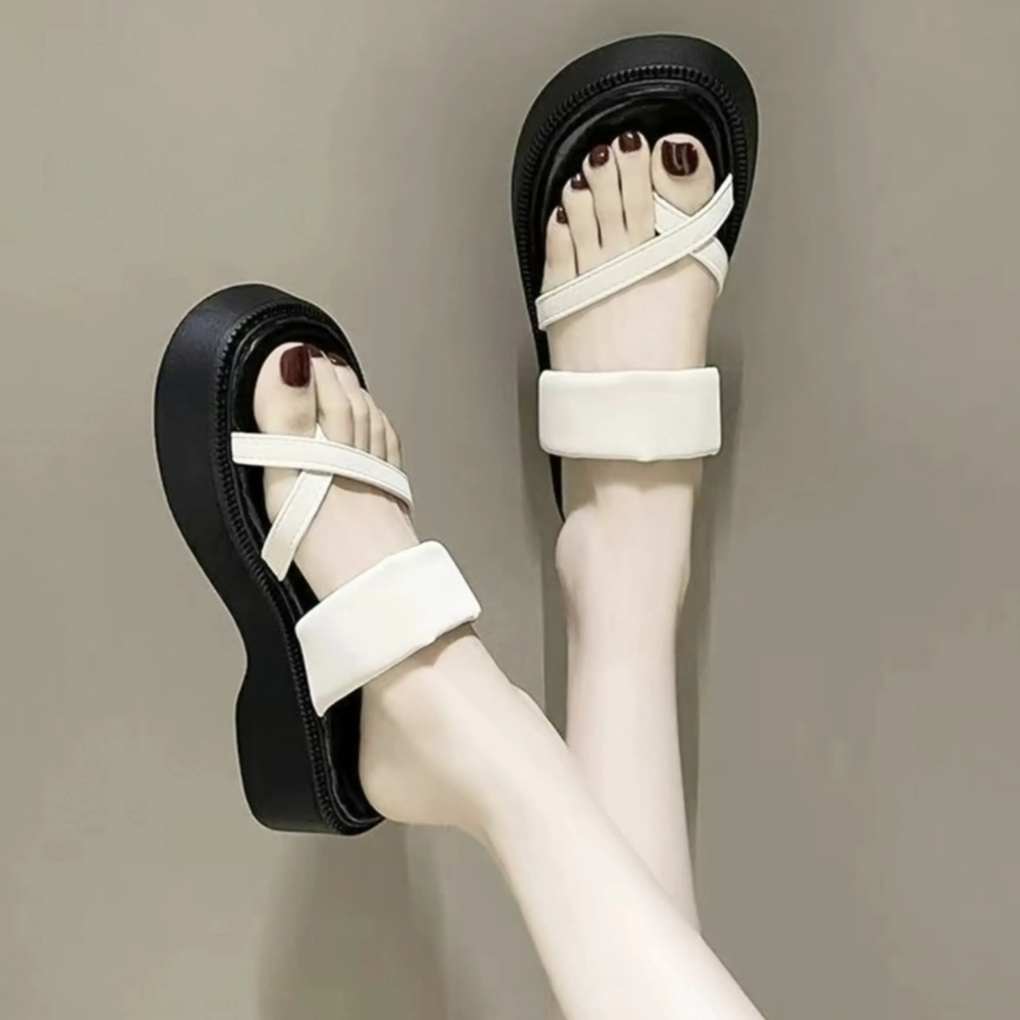 DÉP NỮ XỎ NGÓN QUAI CHÉO XINH (CHUẨN SIZE) CAO 4 PHÂN D6