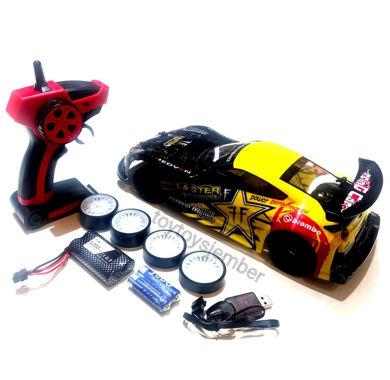 RC DRIFT SKALA 1:14 2.4 gHZ 4WD 7.4 VOLT 1.200 MAH 3