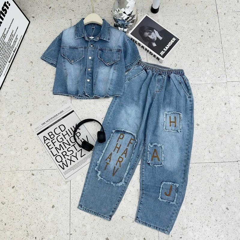 Sét Jeans Áo Cổ Đức Tay Cộc Khuy Bấm , Quần Baggy Dài Thêu Cạp Chun Cho Nữ, Thêu Chữ Khung Bò Giả Chất JEANS Mền  Có Túi Có Cổ GOBY OFFICIAL SBD09 1