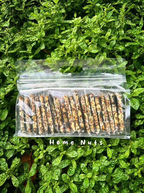 [Flash sale] Rong biển kẹp hạt dinh dưỡng gồm hạt điều, hạnh nhân lát, bí xanh, gạo lứt không chiên qua dầu, không chất bảo quản vị mằn mặn nhẹ Snack Food Ăn Vặt Thức Ăn Lá Rong Biển Home Nuts 4
