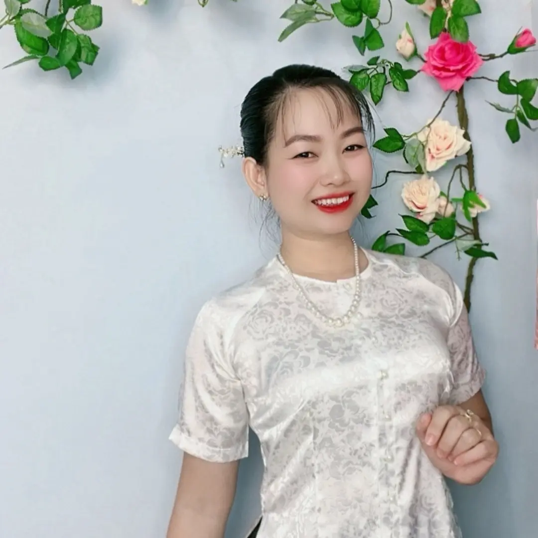 Áo lẻ [ ko bán quần] Bà ba Gấm tay ngắn nút ngọc ( 8 nút) vải mềm mịn hoạ tiết hoa Mẫu Đơn Nữ Top
