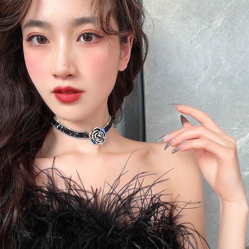 Product Introduction of Vòng Cổ Choker Hoa Trà, Màu Đen, Dành Cho Nữ, Cao Cấp, Giá Cả Phải Chăng, Sang Trọng, Vòng Cổ số lượng ít, Dây Chuyền Xương Đòn Thời Trang Mới, Thời Trang Cổ Áo 6