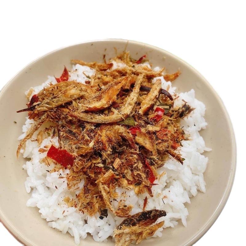 Cá Khô Giã Tỏi Ớt Hộp 200gr Thơm Ngon Food Siêu Cay Ăn Vặt