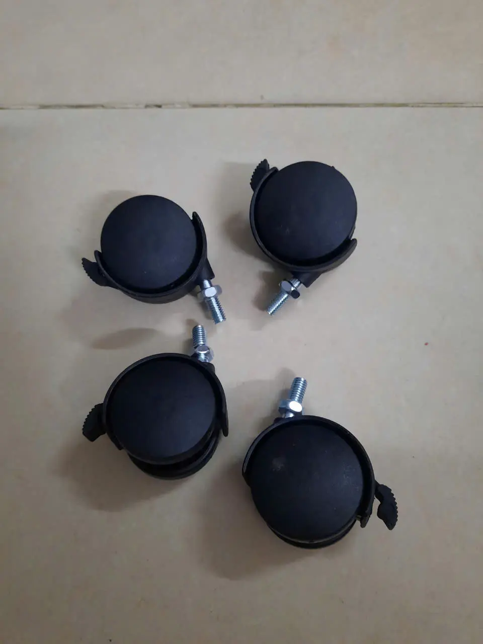Bộ bánh xe nhựa có khóa Bánh chạy êm, bền chắc