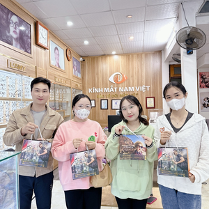 Kính Mắt Nam Việt