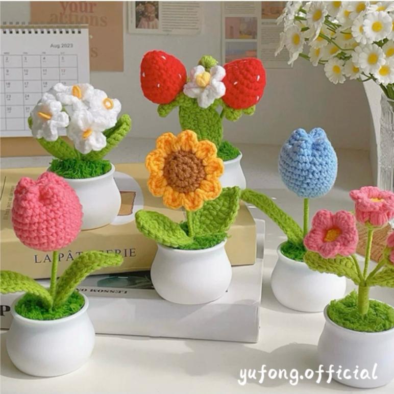 Đồ trang trí nhỏ hướng dương hoa giả mô phỏng hoa dệt kim len bó hoa chậu đan tay quà tặng Ngày của Mẹ đã hoàn thành Decor Decor Phòng Phòng Khách Trang Trí Nhà